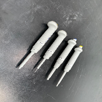 Eppendorf Reference 2 Single Channel Pipettes - Quantity 4 image 0